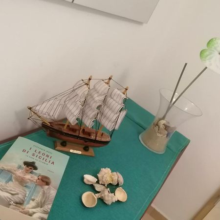 Casa Vacanze Aurora Balestrate ภายนอก รูปภาพ